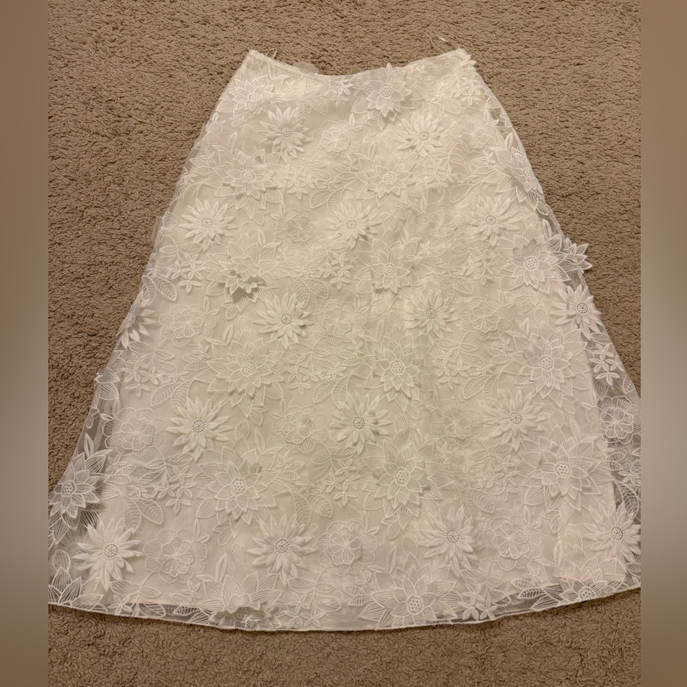 Zara White Floral Lace Midi Skirt